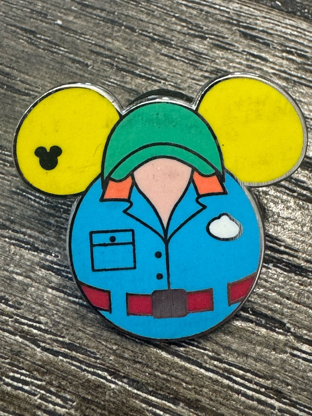 5/$25 Disney Cast Member Muppet Vision 3D Pin